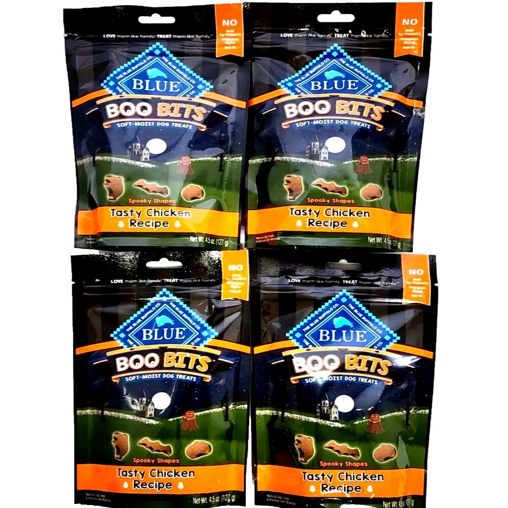 Blue Buffalo Boo Bits Soft-Moist Dog Treats - Tasty Chicken - 4.5 oz - Lot of 4